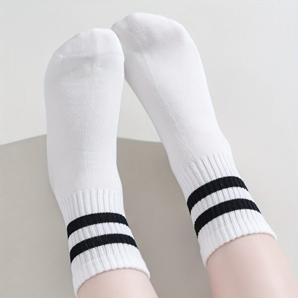 [Machine Washable] 6-Pair Striped Kids Socks | 6-Pack | 95% Polyester 5% Spandex | Machine Washable | Ankle Socks | For Boys and Girls, All Seasons | Striped | Knitted Stretchy - Image 5