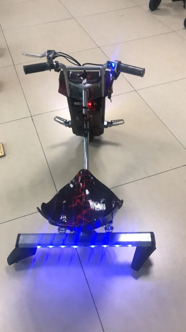 Good Selling 3 in 1 Electric Kick Ski Folding Baby Swing Car Ride on Swivel Scooter for Children 500W Motor Power - Image 4