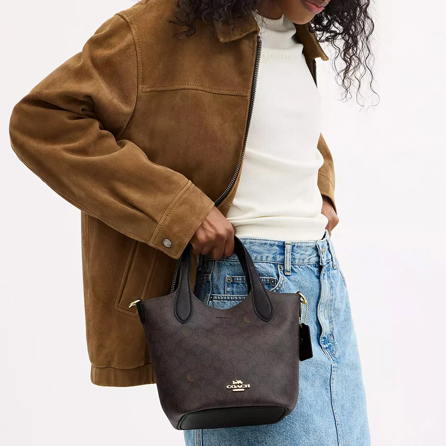 Coach Hanna Bucket Bag In Signature Canvas Crossbody Bags For Women Ladies Handbag Casual Purses - Image 5